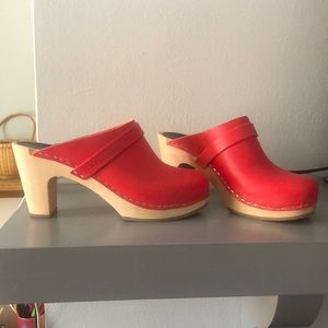 Swedish Hasbeens Clogs